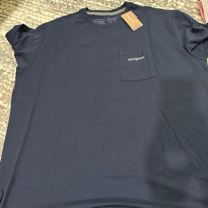 Men’s Patagonia tee